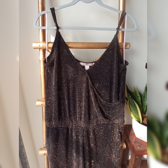 ❤️❤️❤️ Forever 21 Black and Gold Metallic Jumpsuit - Picture 5 of 14